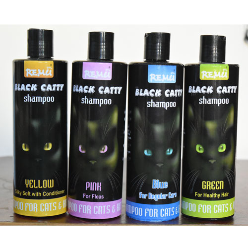 Remu Black Catty Shampoo 400ml - Pets Mall